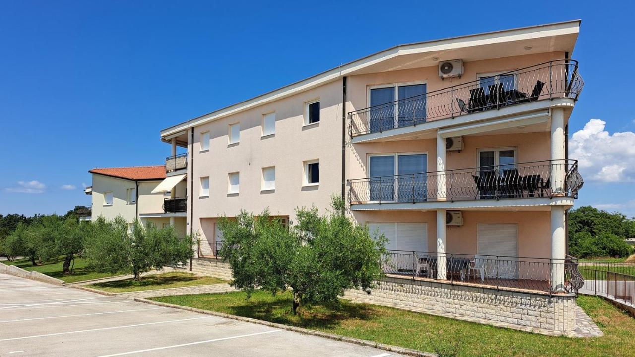 Vista 1 - With Sea View Porec