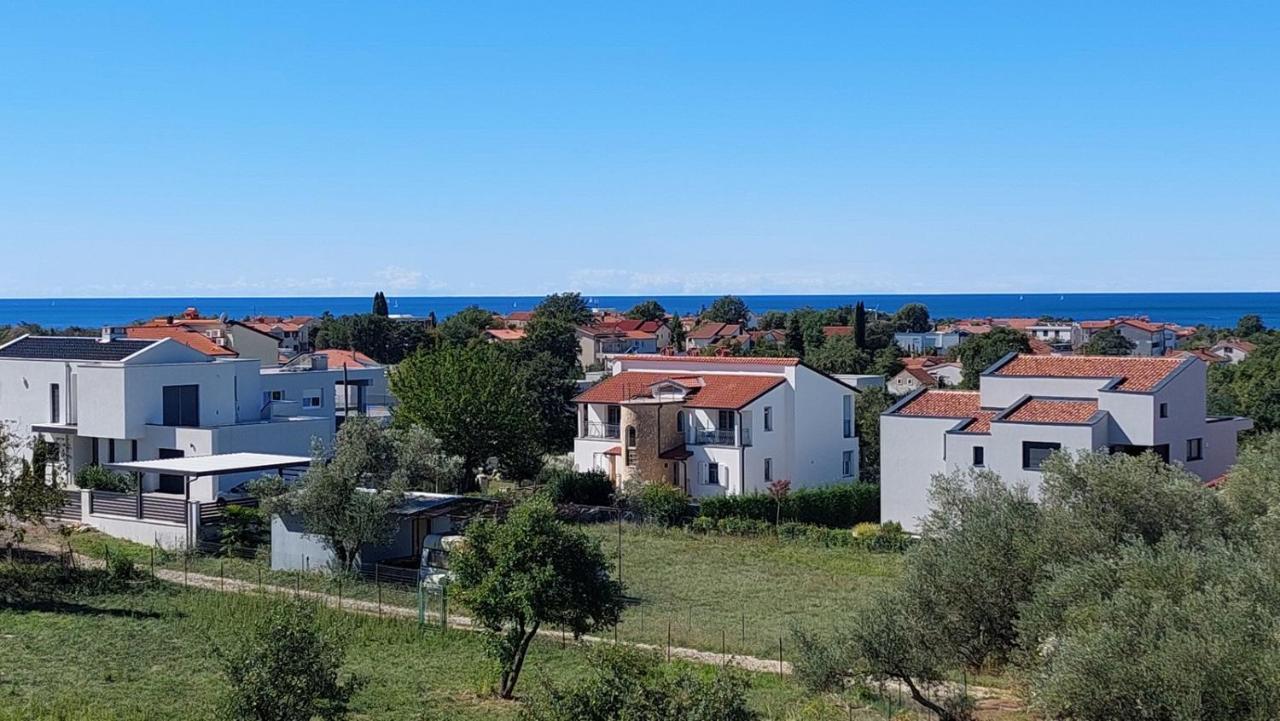 Vista 1 - With Sea View Apartment *