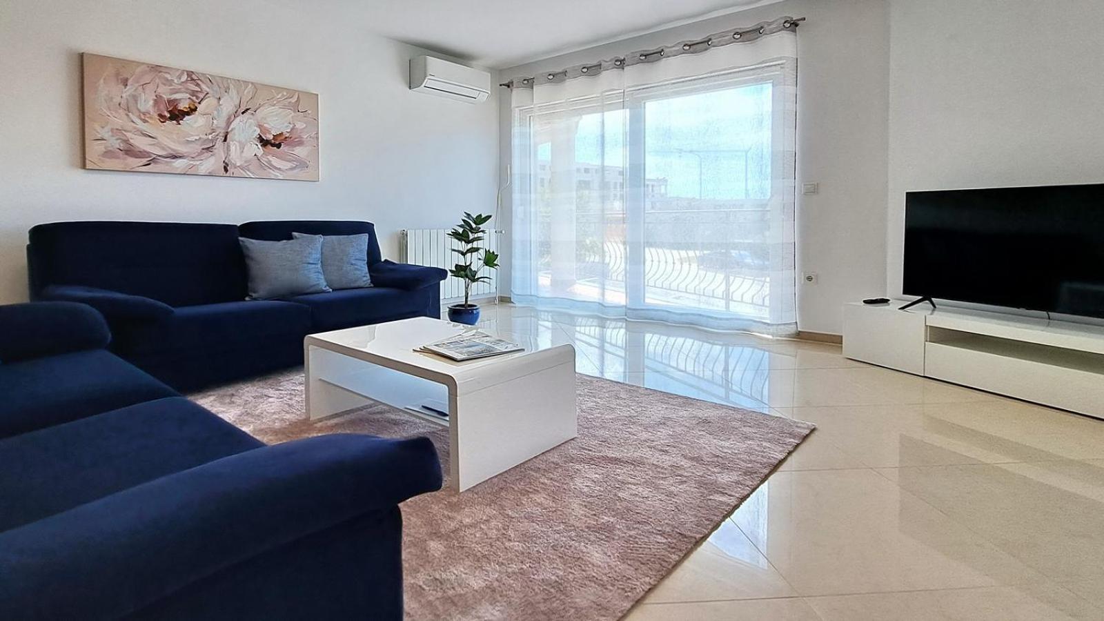 Vista 1 - With Sea View *